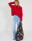 Lisa yang pull Sandy