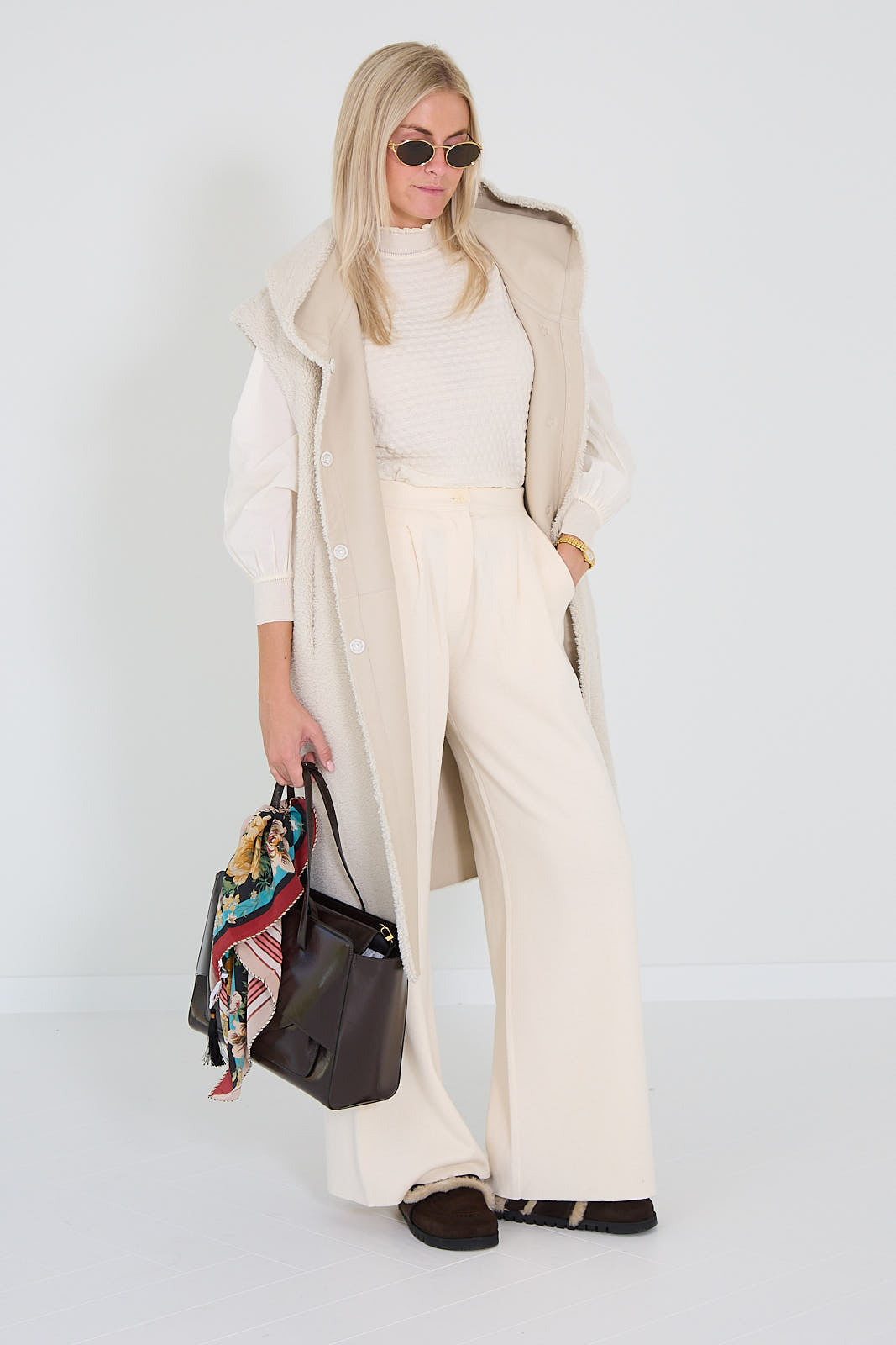 La reveuse mantel Riccio ecru