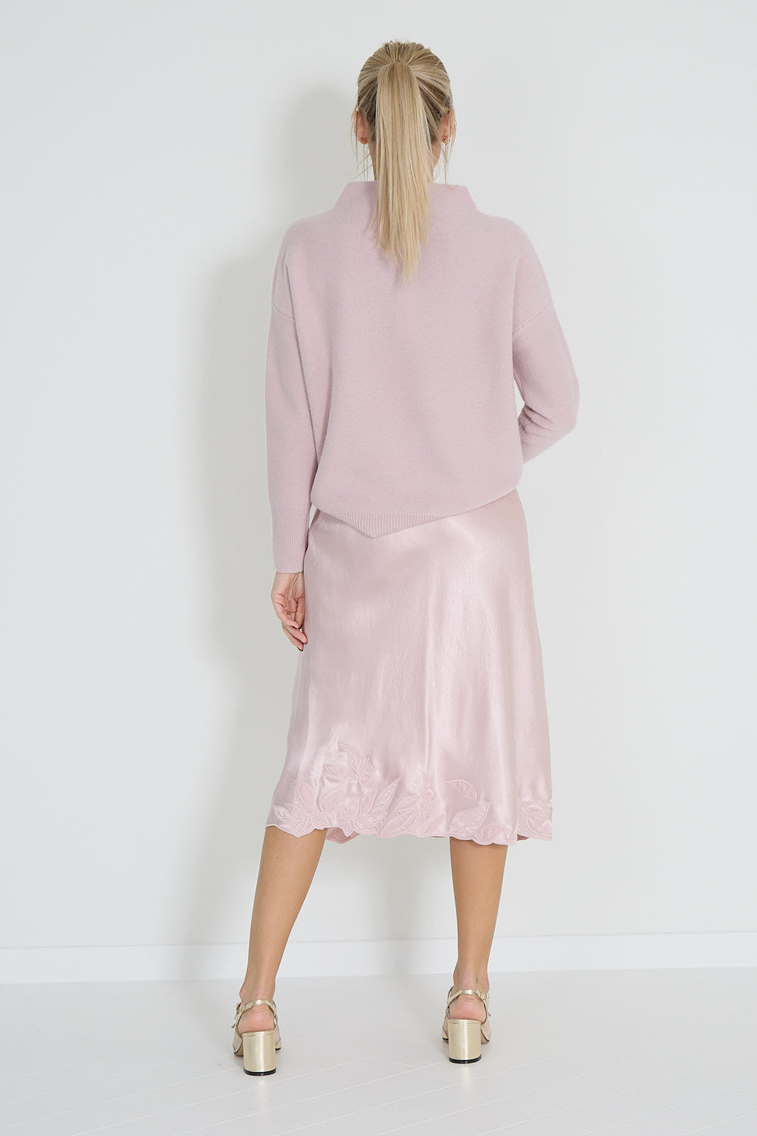 Vince pull rose licht