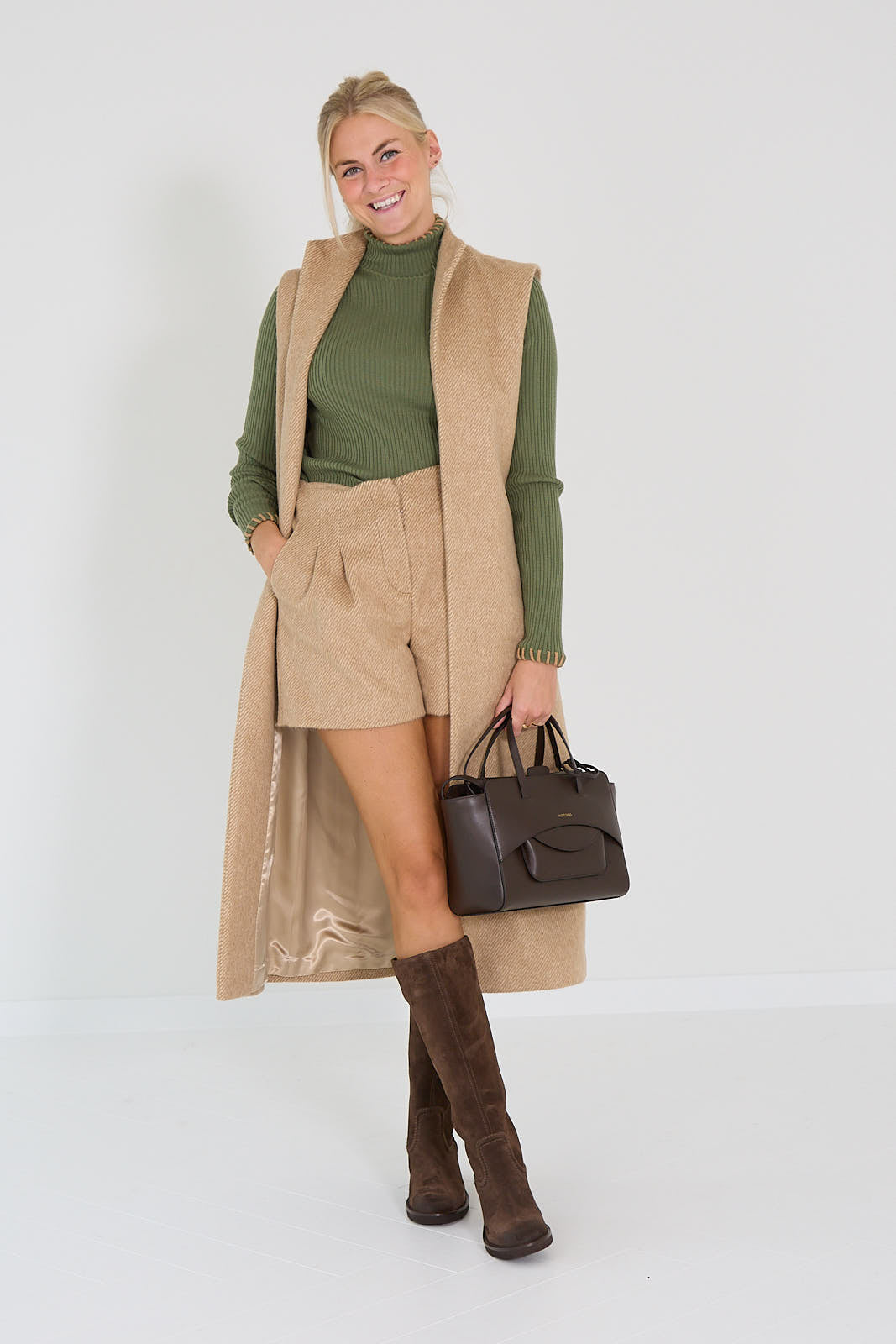 Oscar mantel Lexie camel