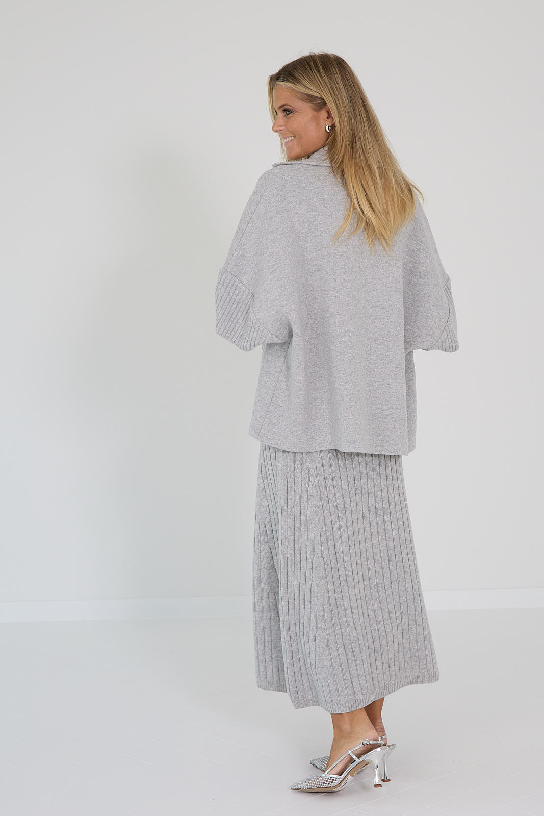 Anneclaire mantel grijs