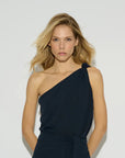 Badits top Pia