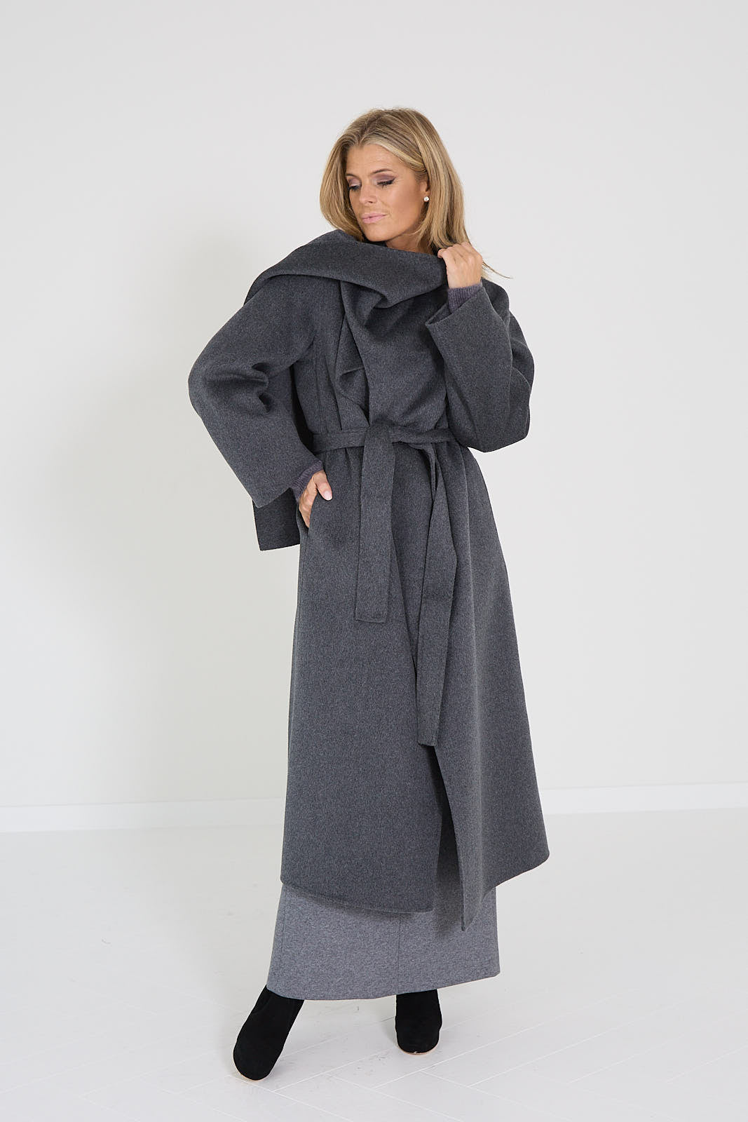 Oscar mantel grijs Suzanne