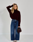 26W-LISA YANG-PULL-BORDEAUX DONKER ROOD
