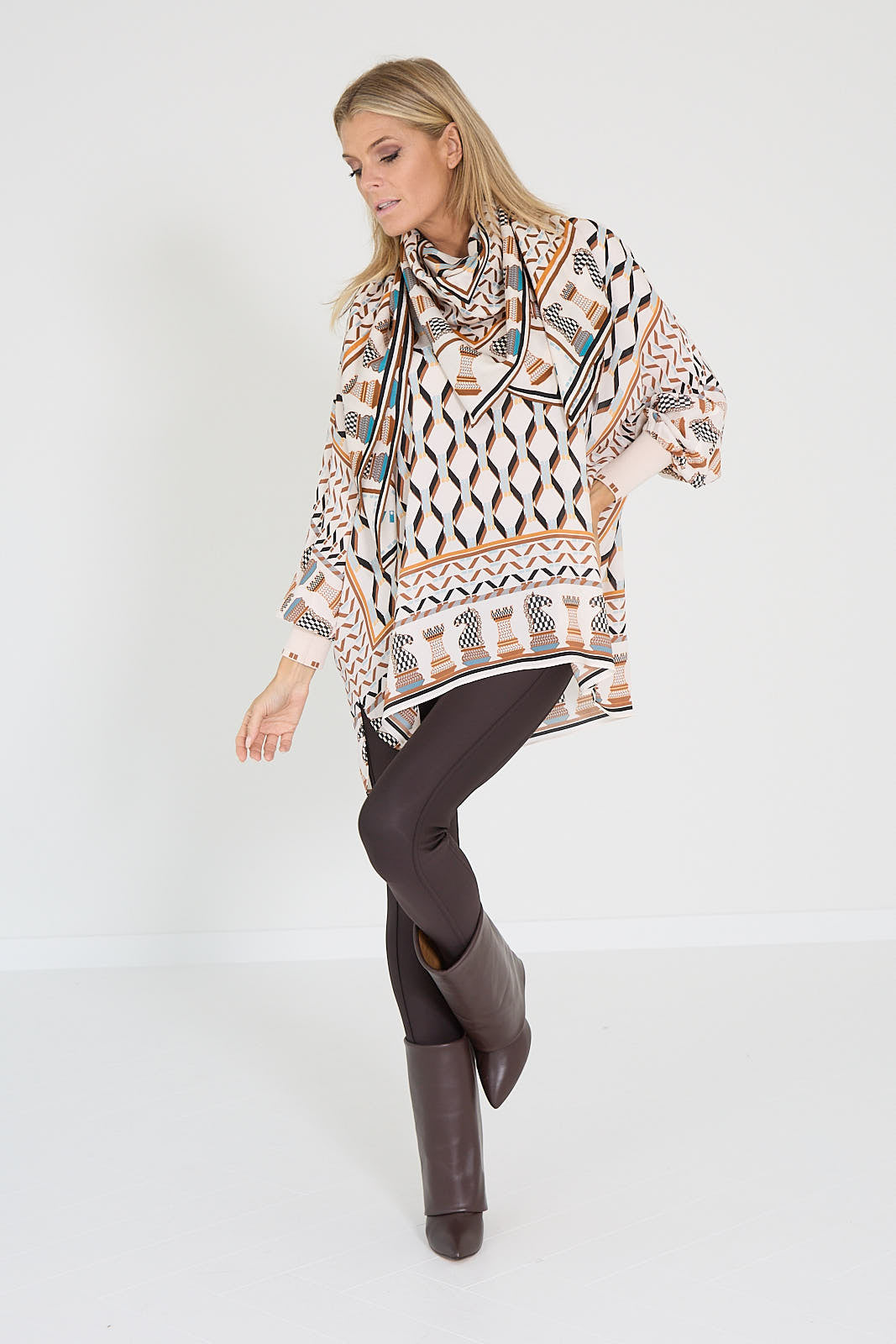 Ivi blouse beige