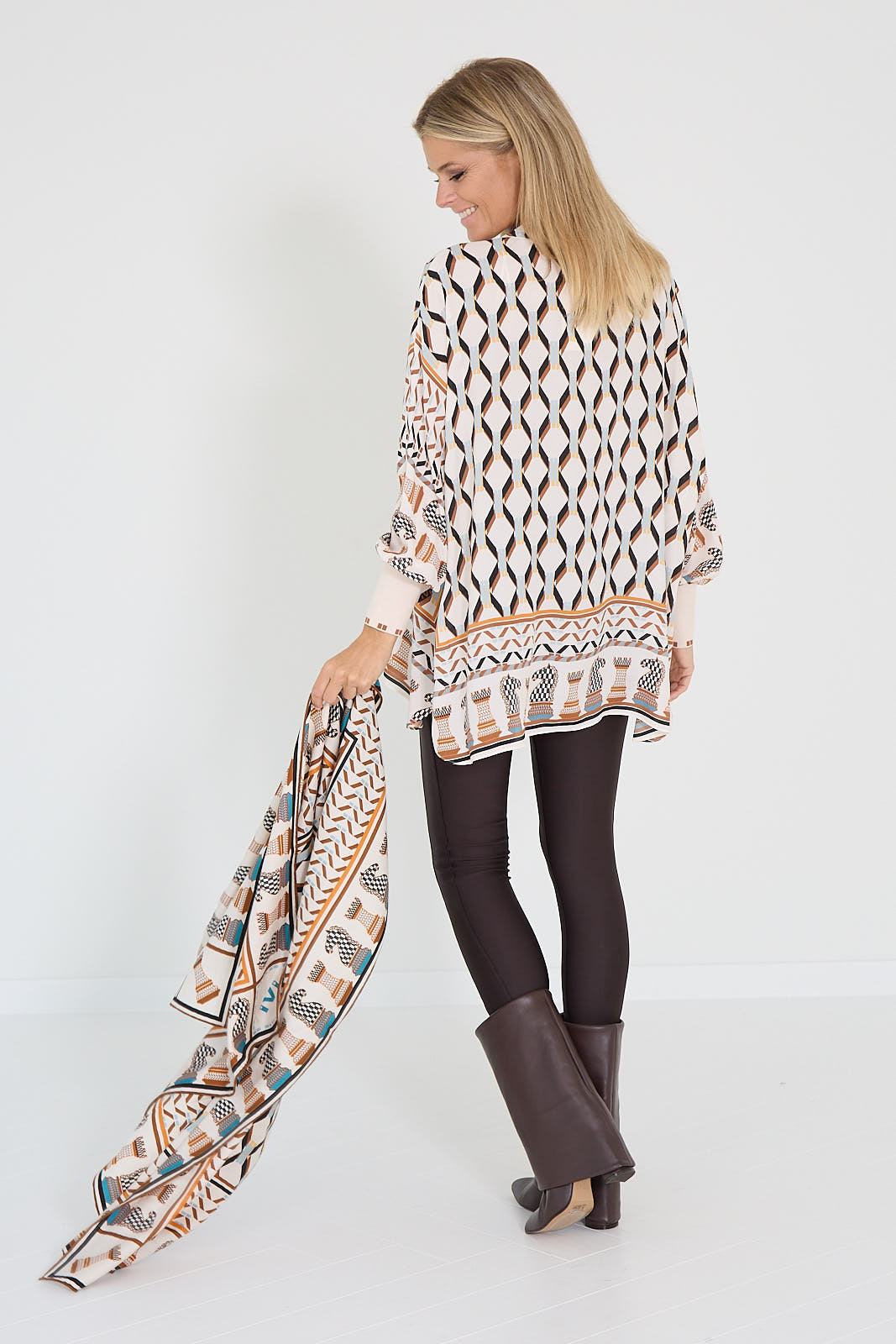 Ivi blouse beige