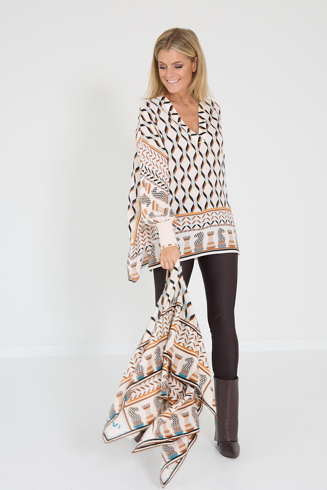 Ivi blouse beige