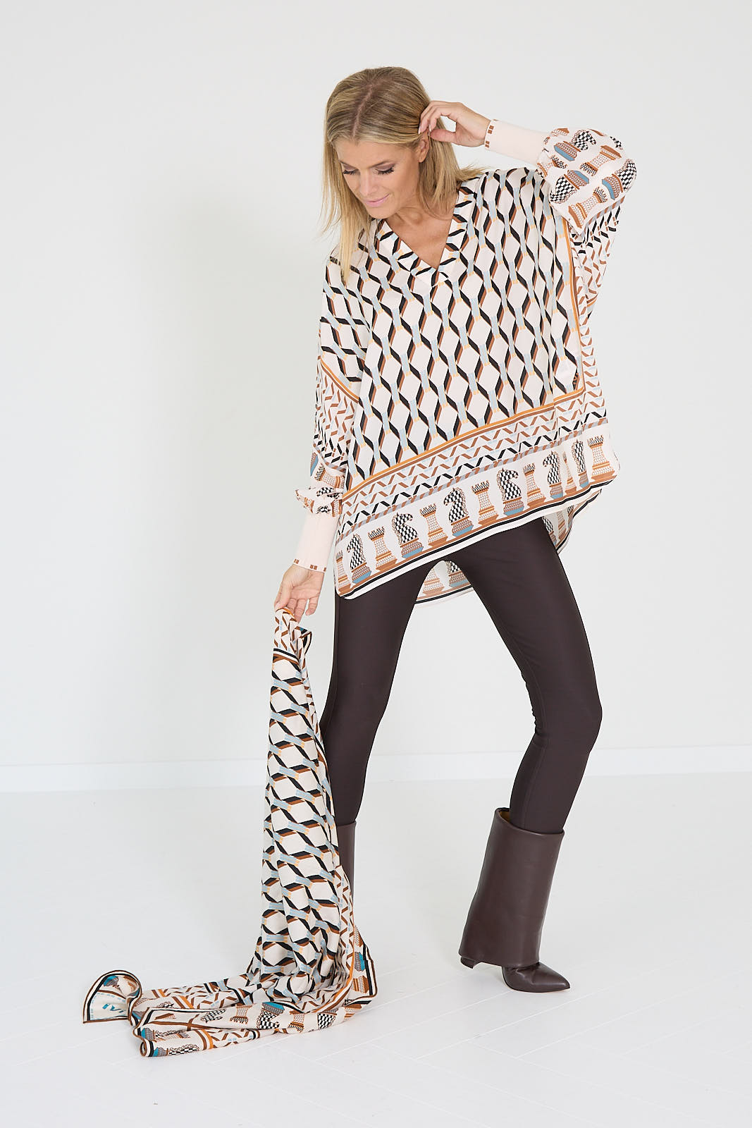 Ivi blouse beige