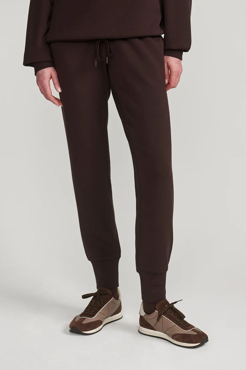THE SLIM CUFF PANT COFFEE