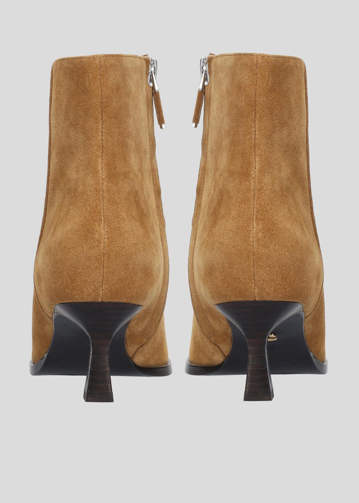 ENKELLAARZEN