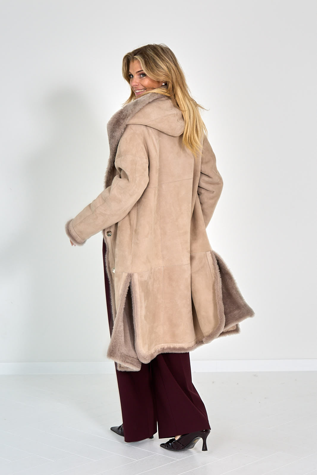 W25-MABRUN-MANTEL-BEIGE MIDDEN