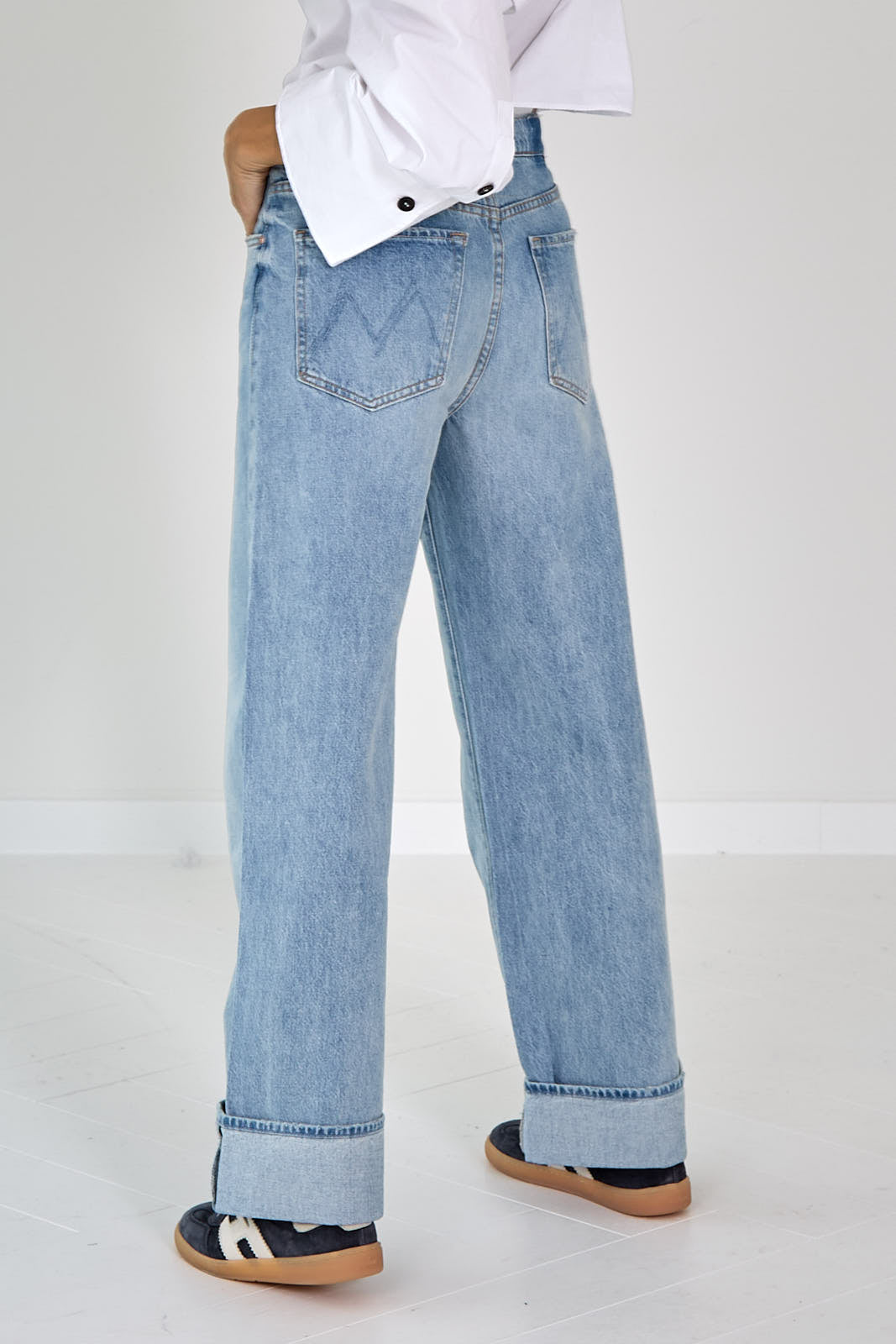26Z-MOTHER-BROEK JEANS-BLAUW MIDDEN