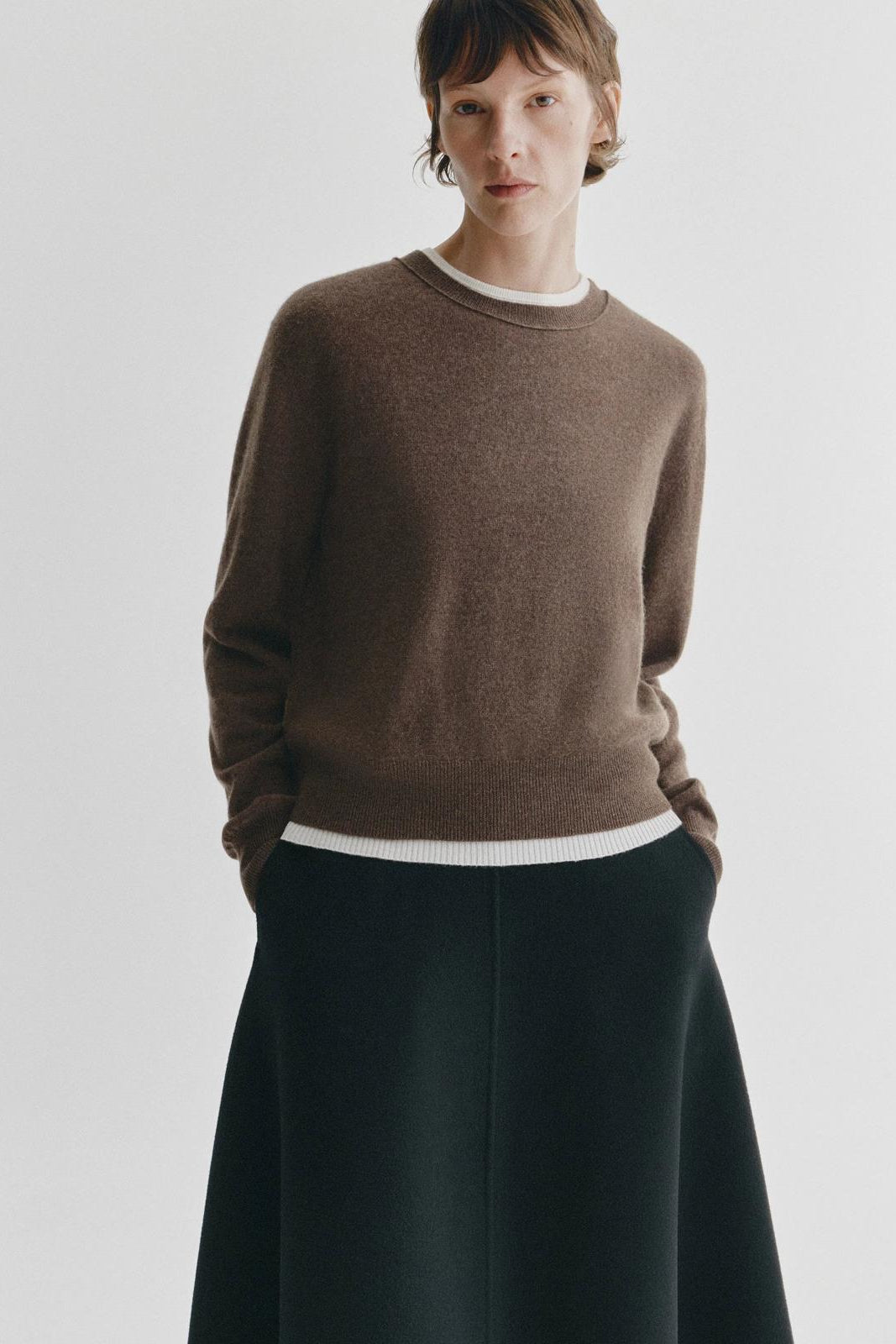 26W-LISA YANG-PULL-BRUIN MIDDEN