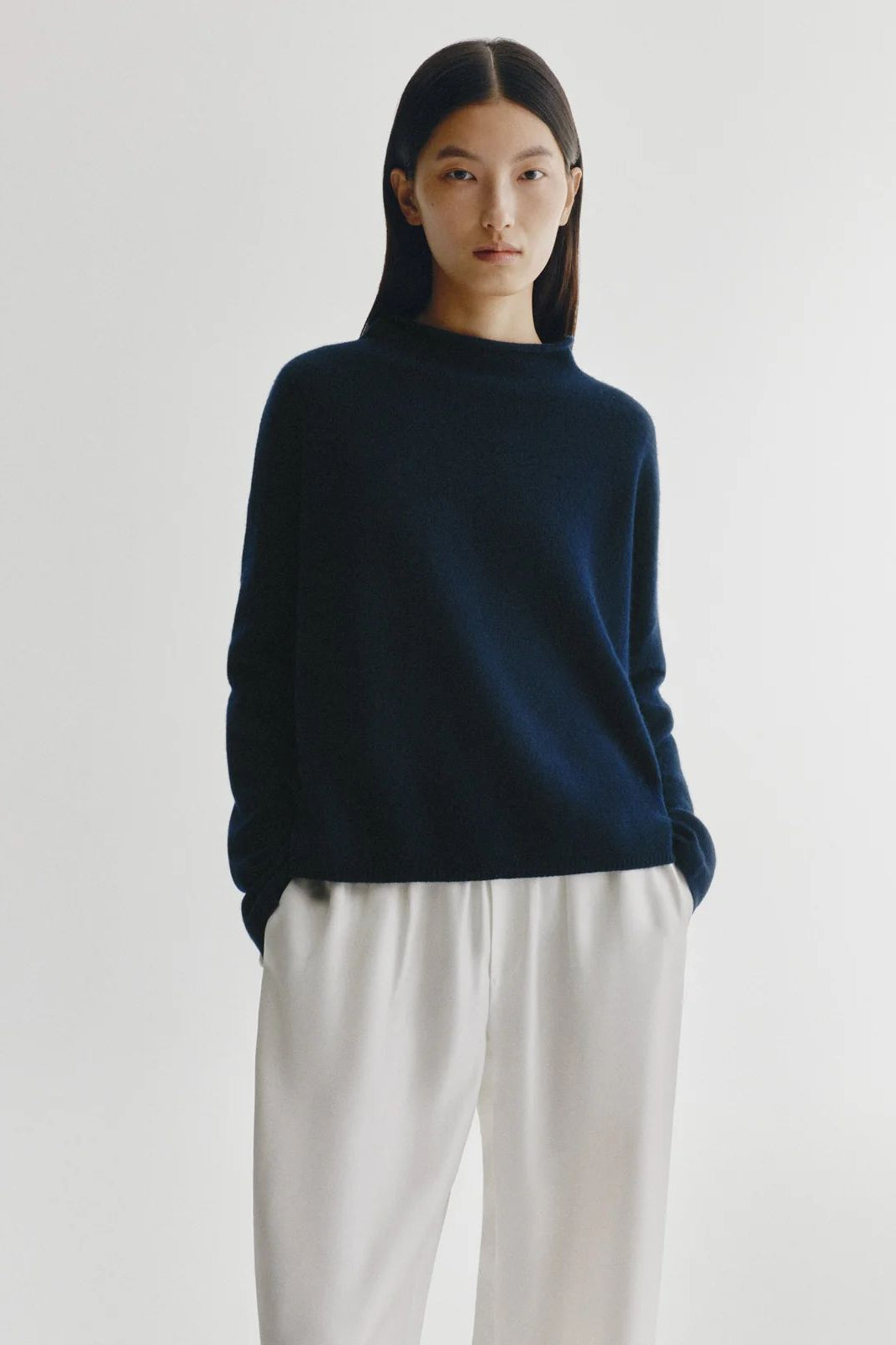 26W-LISA YANG-PULL-MARINE DONKER