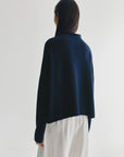26W-LISA YANG-PULL-MARINE DONKER