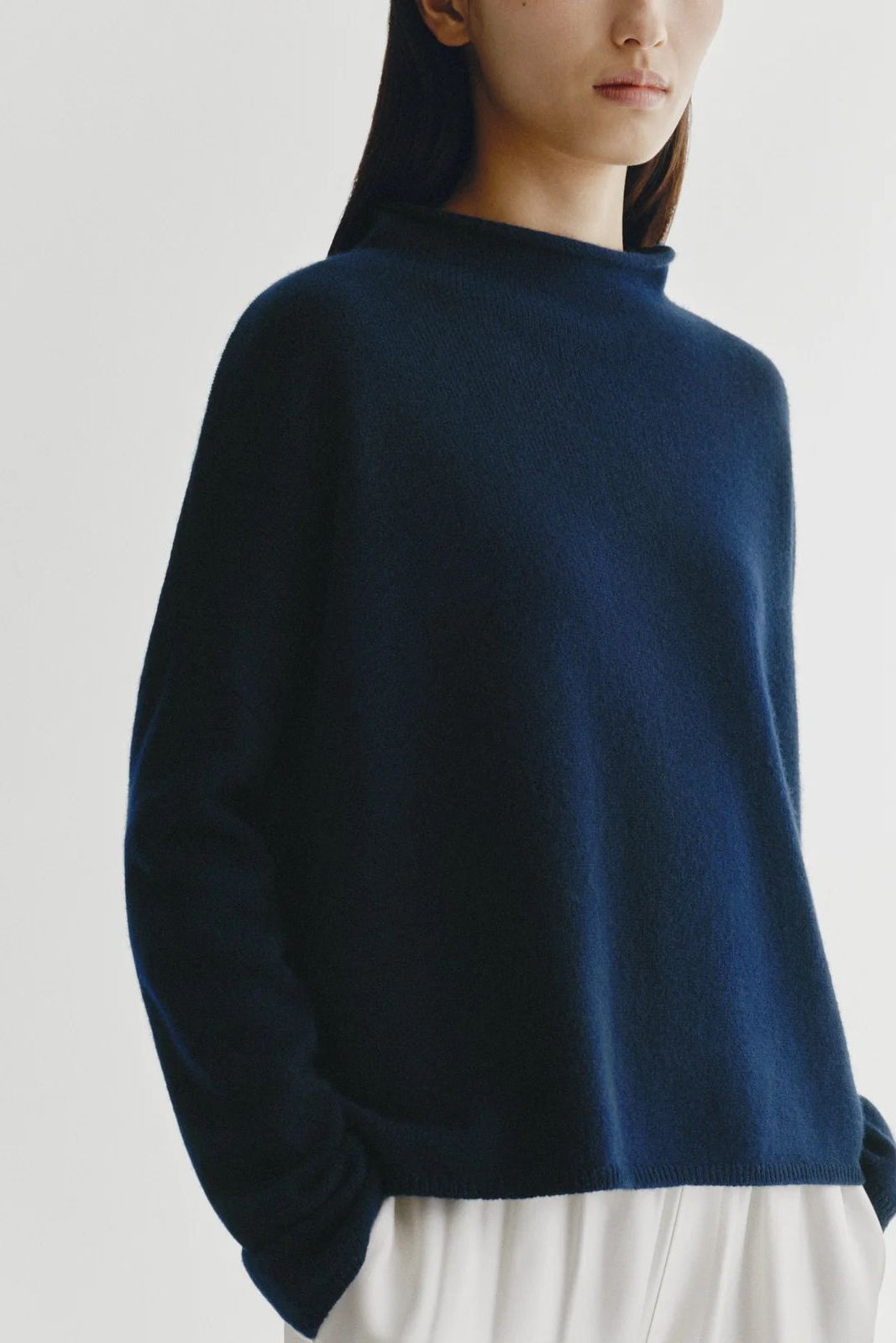 26W-LISA YANG-PULL-MARINE DONKER
