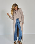 26W-LISA YANG-PULL-LICHT BEIGE
