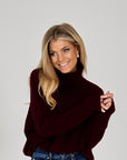 26W-LISA YANG-PULL-BORDEAUX DONKER ROOD