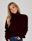 26W-LISA YANG-PULL-BORDEAUX DONKER ROOD