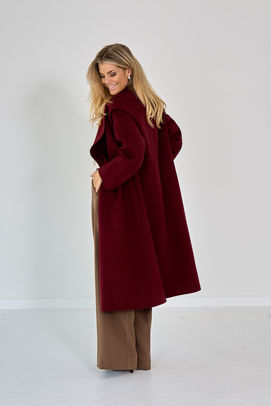 26W-MAX MARA-MANTEL-BORDEAUX DONKER ROOD