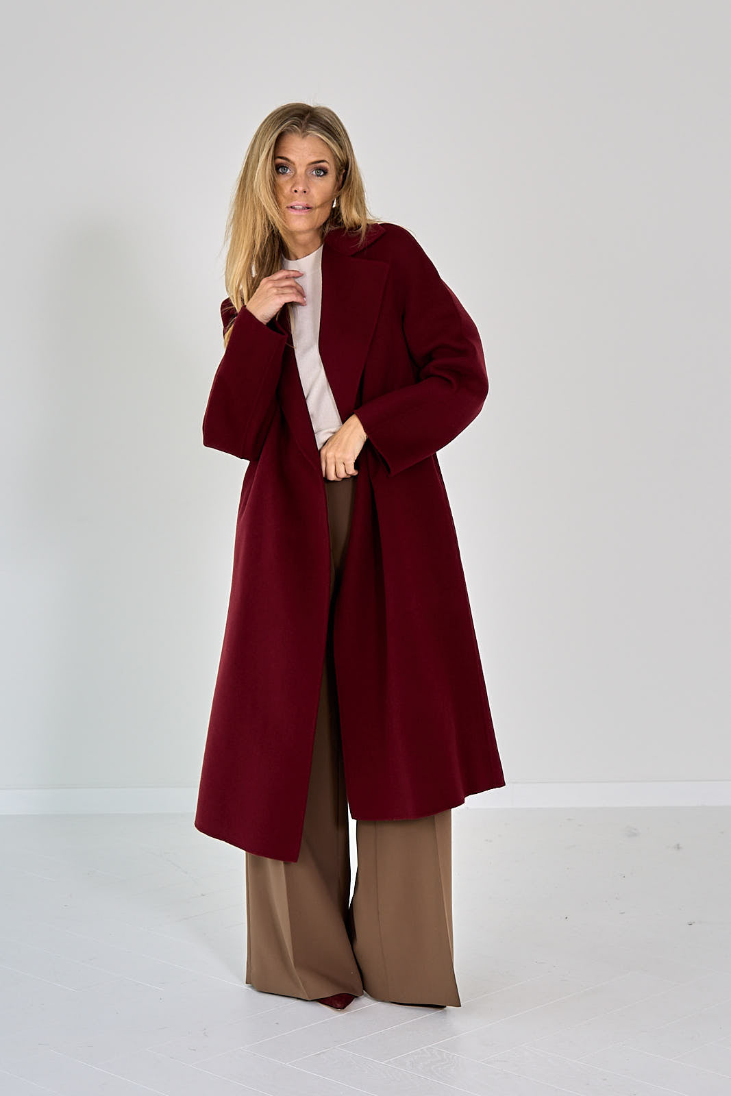 26W-MAX MARA-MANTEL-BORDEAUX DONKER ROOD