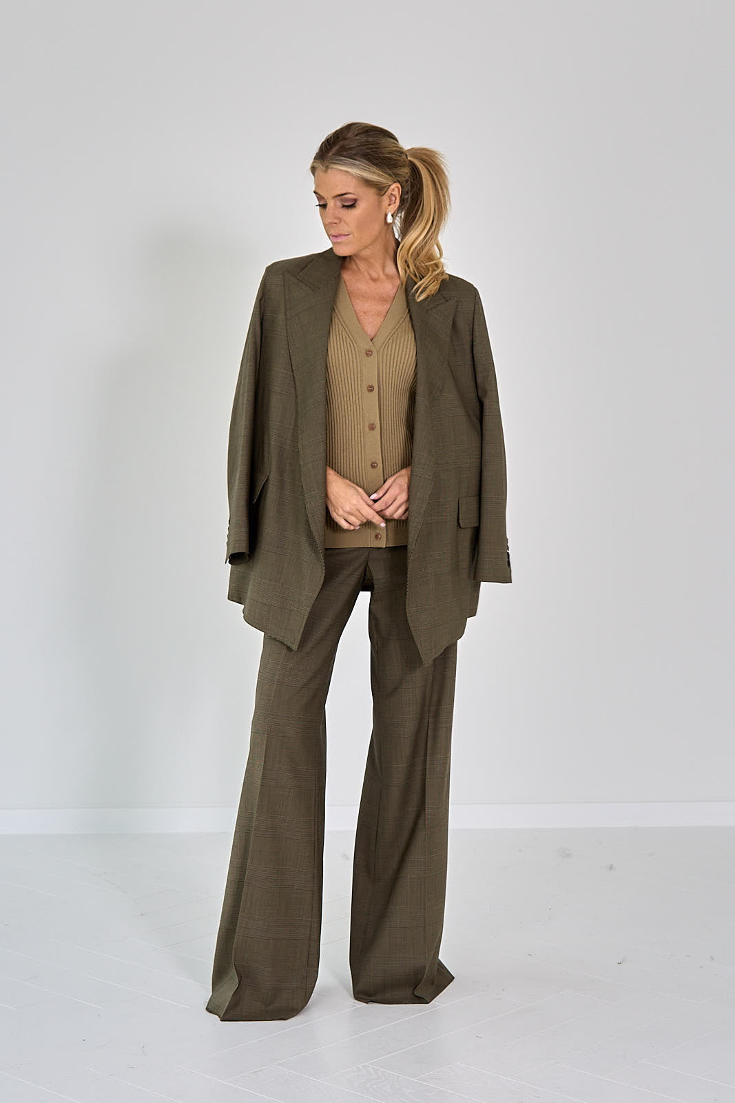 26W-MAX MARA-PULL GILET-KAKKIGROEN