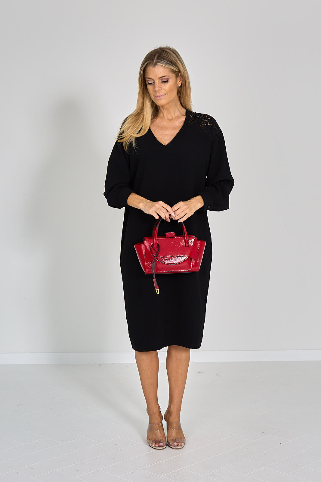 26W-ALMY-KLEED-ZWART