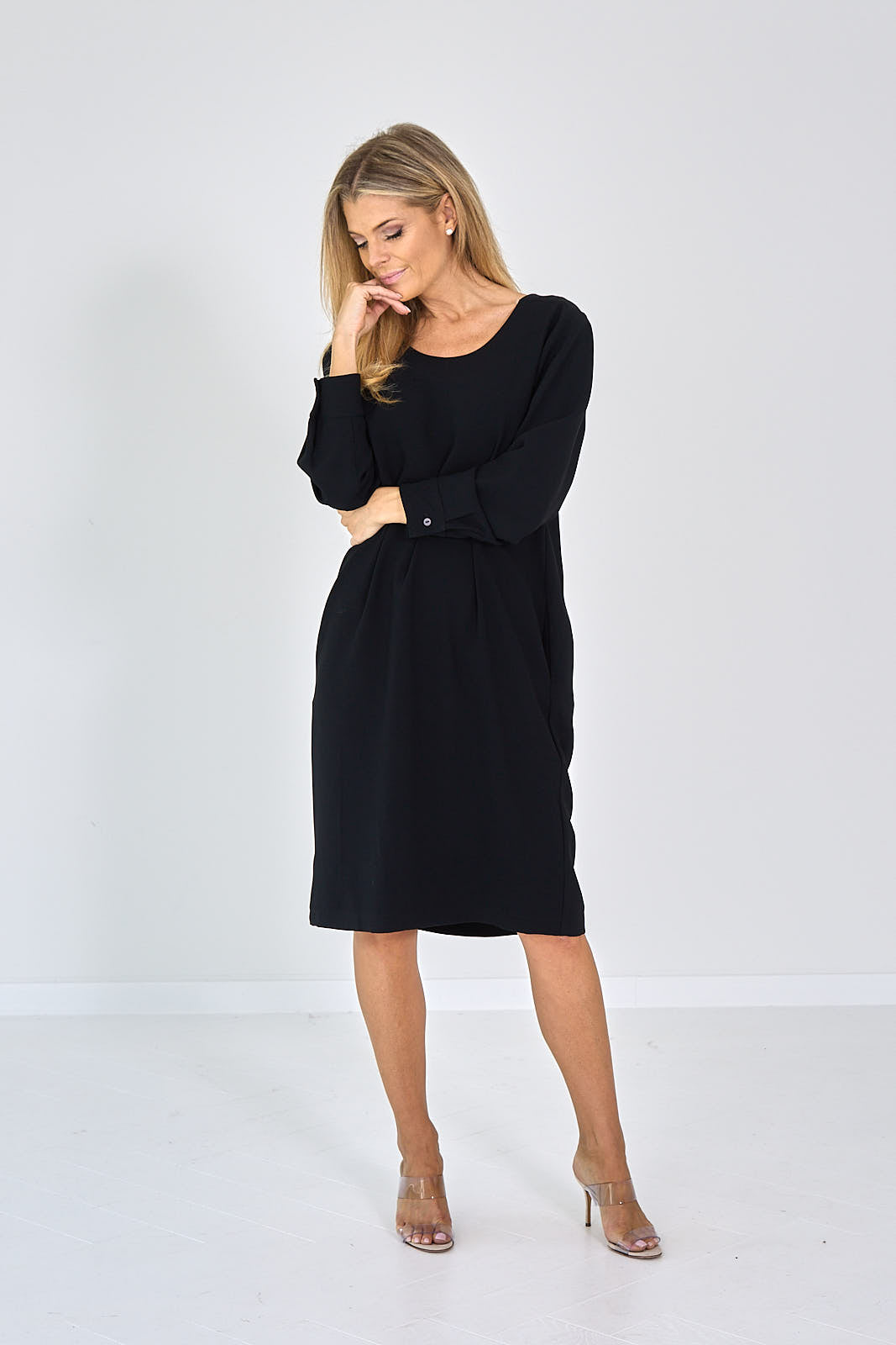 26W-ALMY-KLEED-ZWART