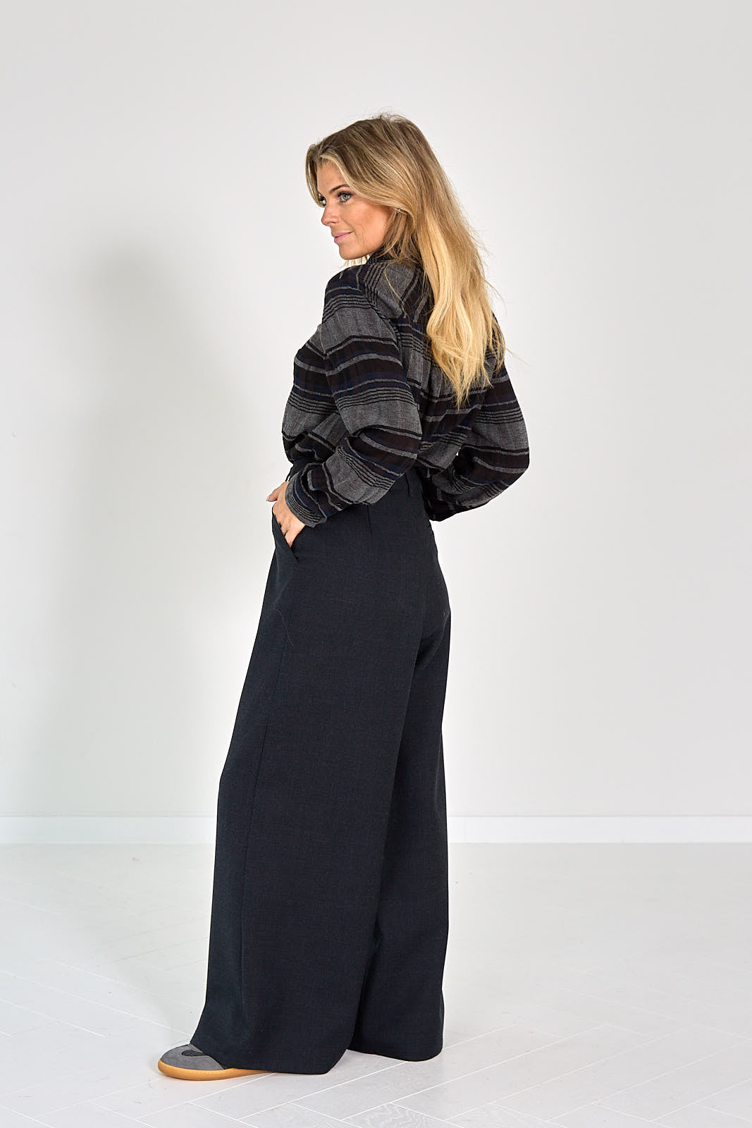 26W-ELEH-BROEK-GRIJS DONKER