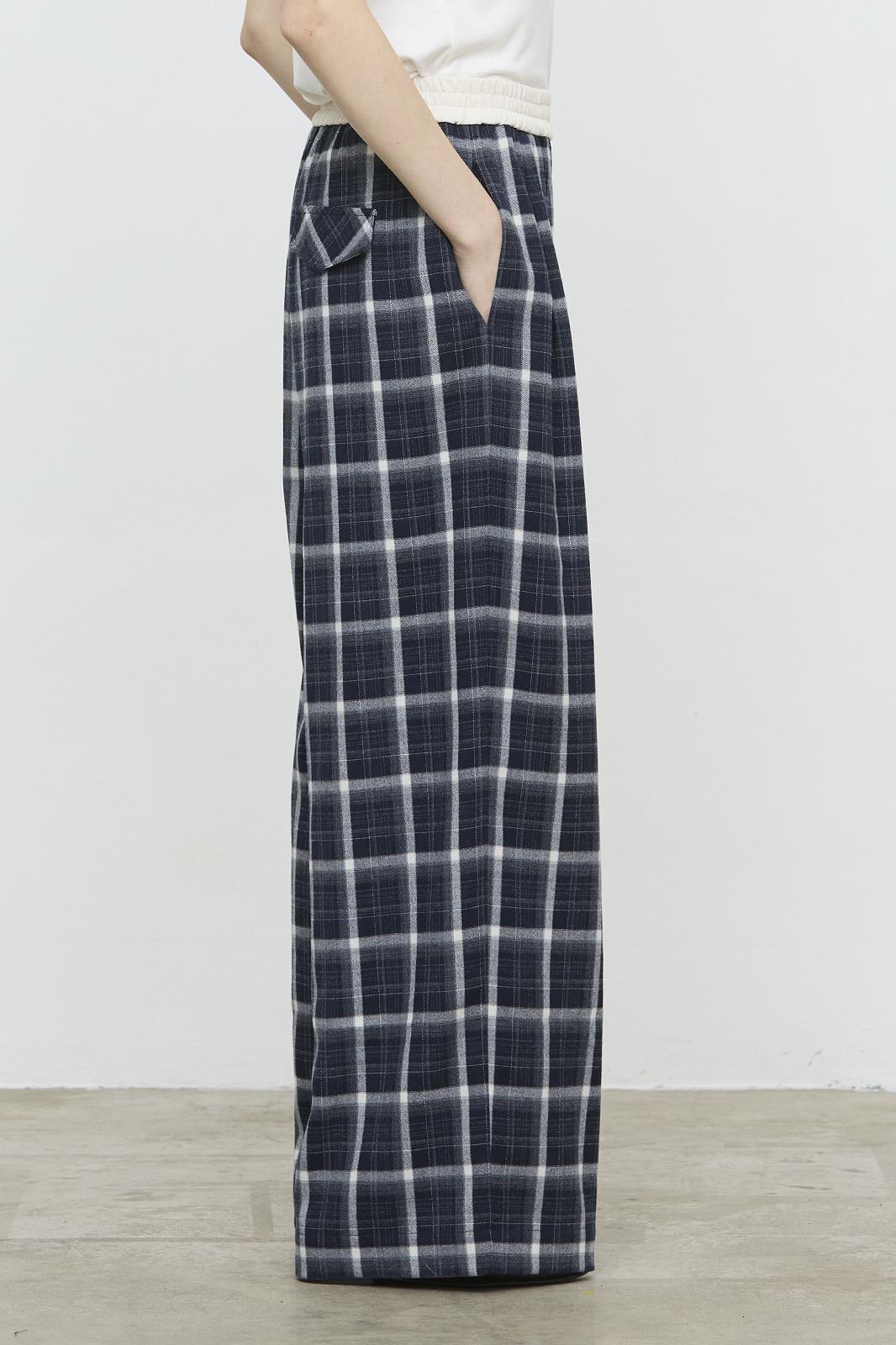 26W-ELEH-BROEK-BLAUW MIDDEN