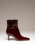 26W-ODARE-SCHOENEN-BORDEAUX DONKER ROOD
