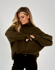 26W-LES TRICOTS  DE LEA-PULL-GREEN OLIVE