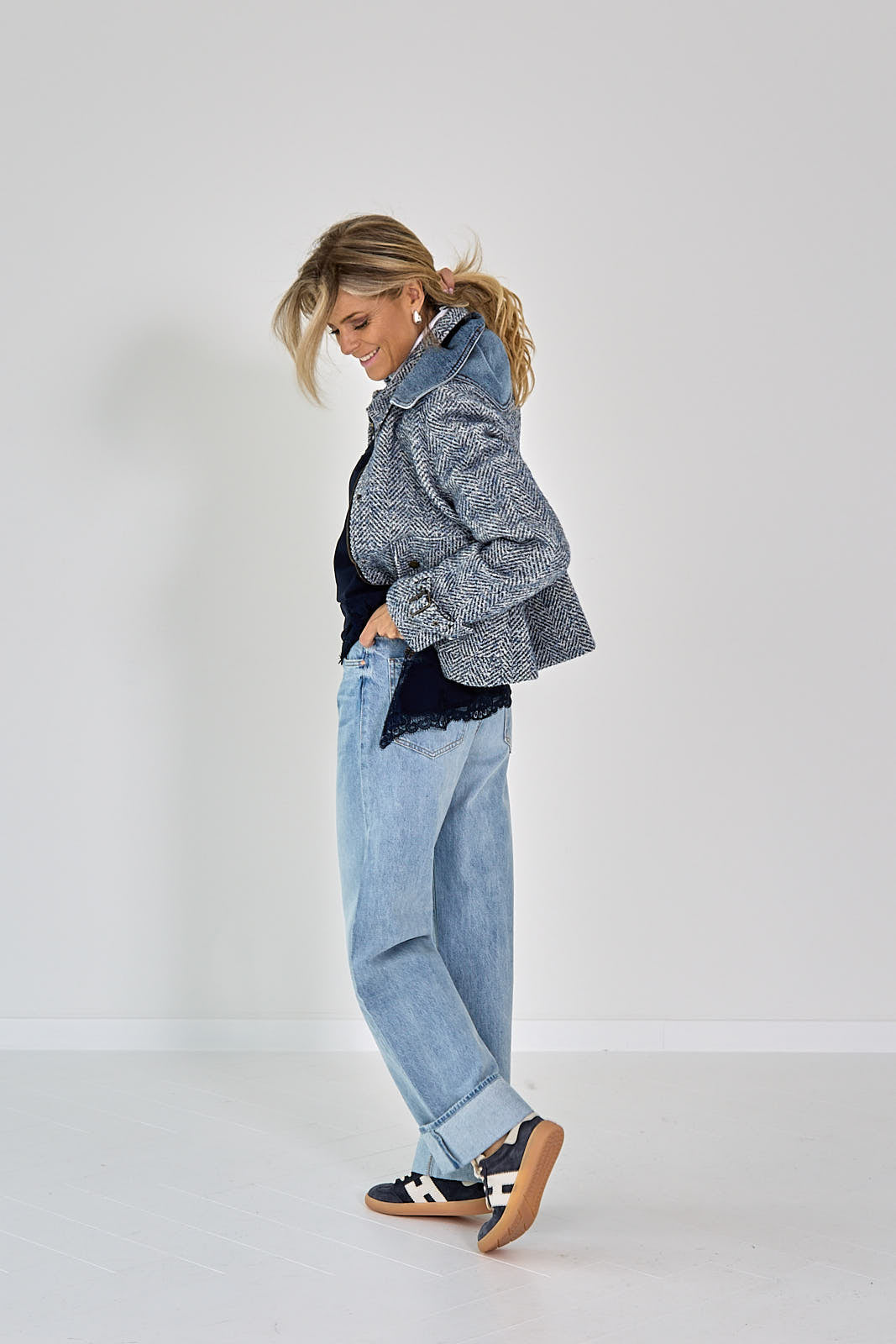 26W-BAZAR DE LUXE-MANTEL-BLAUW MIDDEN
