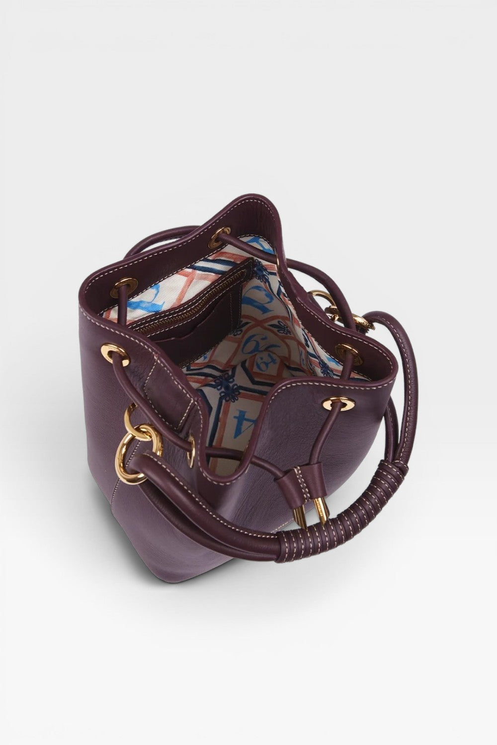 26W-A PARIS-HANDTAS-BORDEAUX DONKER ROOD
