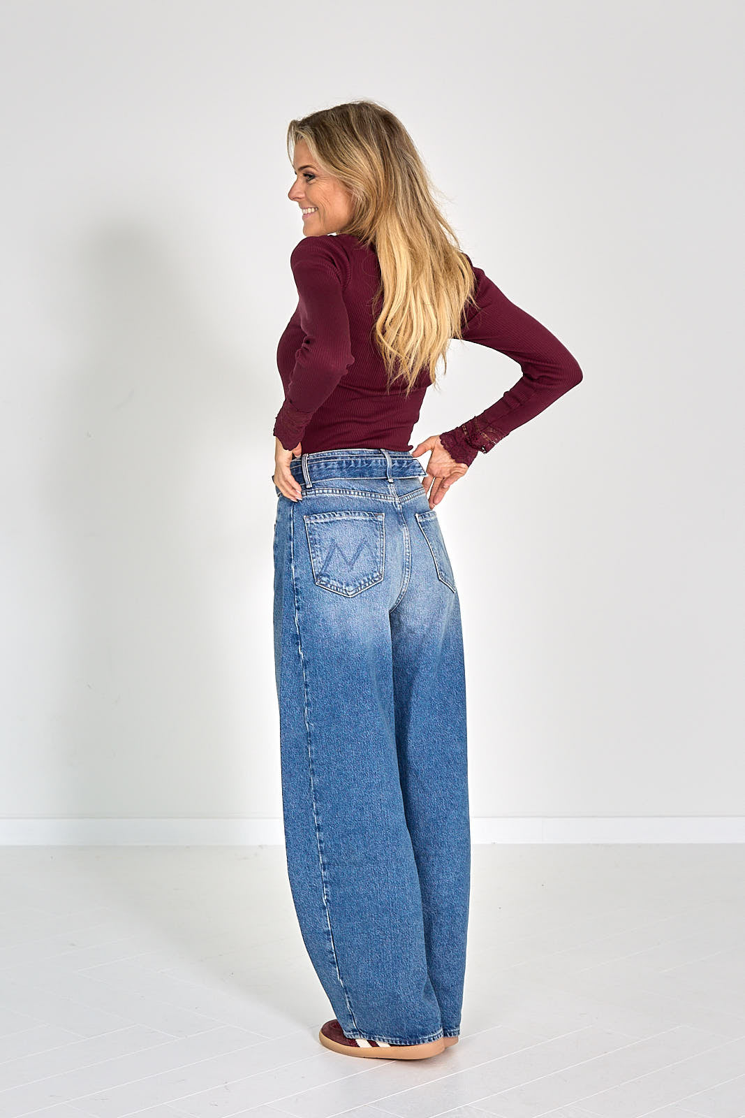 26W-MOTHER-BROEK JEANS-BLAUW MIDDEN
