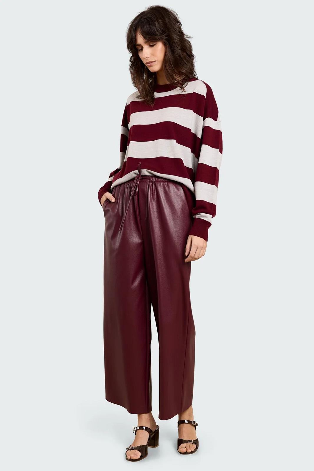 26W-STUDIO  CLIQUE-PULL-BORDEAUX DONKER
