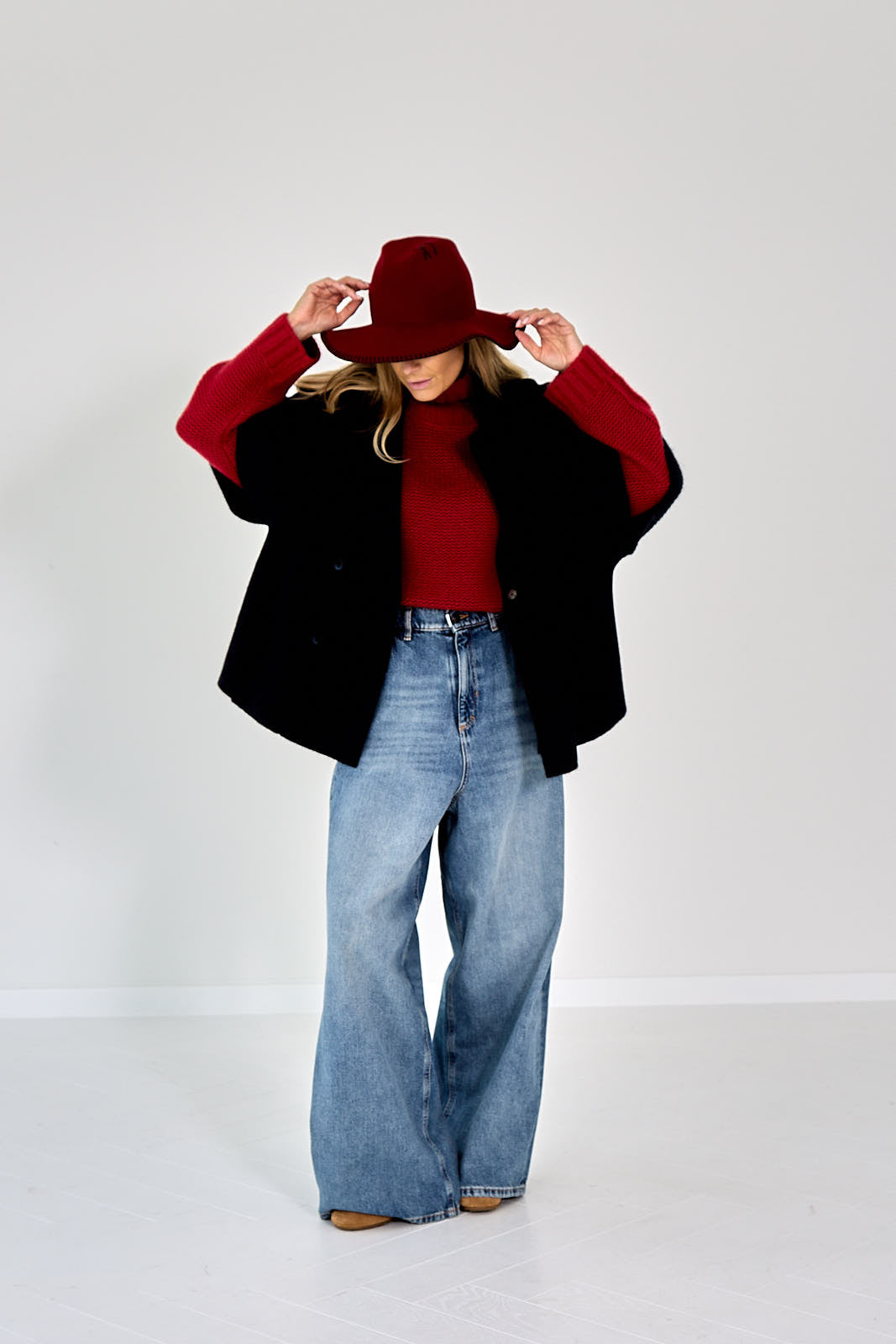 26W-LU-REN-PULL-ROOD HEVIG