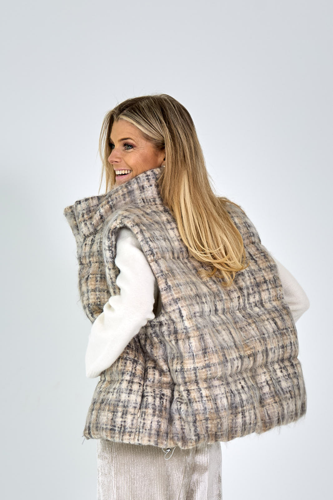 26W-PESERICO-GILET-BEIGE MIDDEN