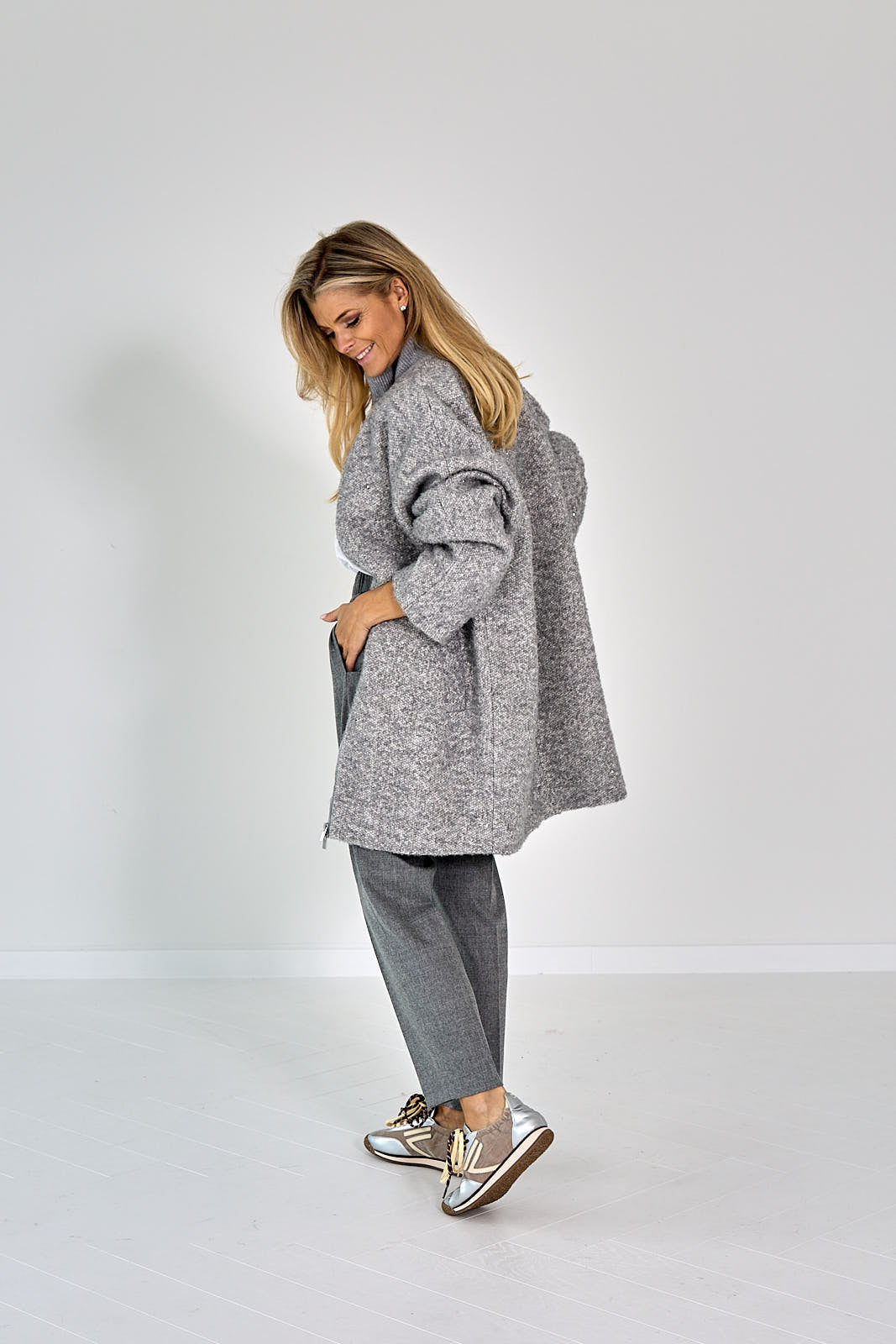 26W-PESERICO-MANTEL-GRIJS MIDDEN