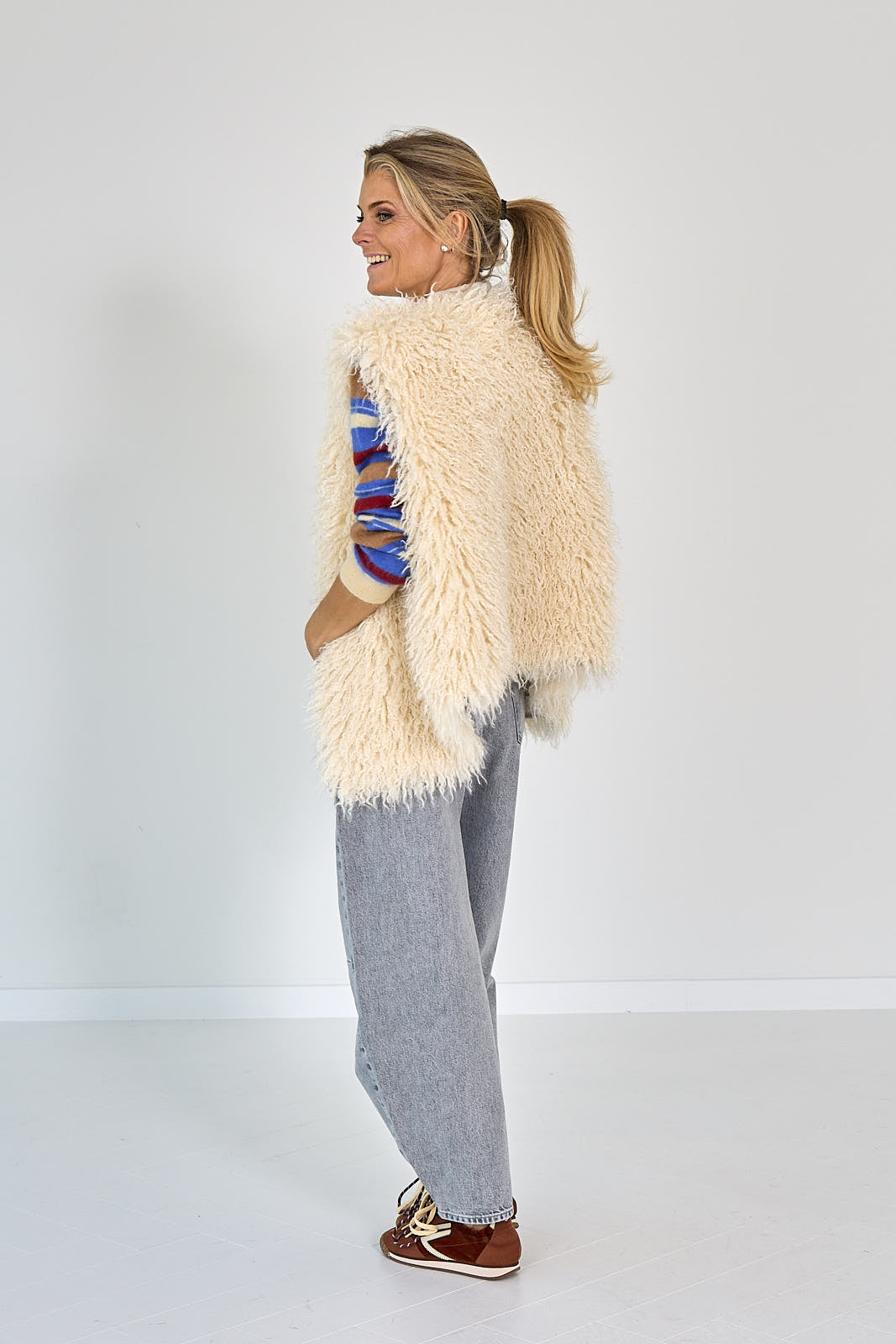 RIANI PLUCHE GILET ECRU ZM