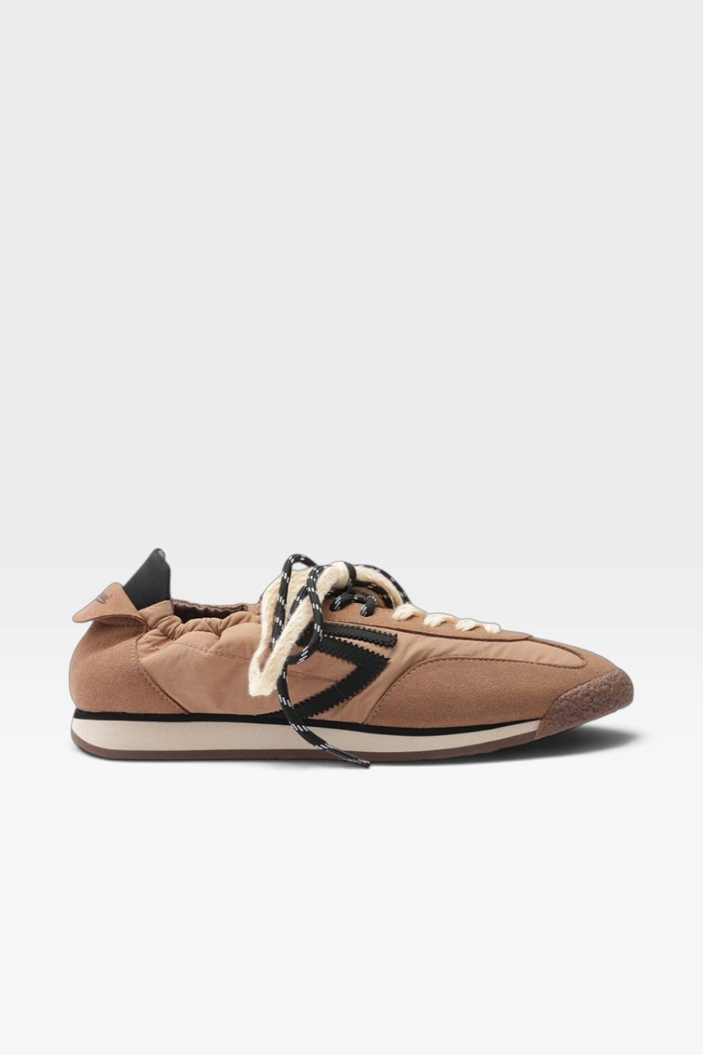 26W-PURAAI-SCHOENEN-PANTHER CAFFE