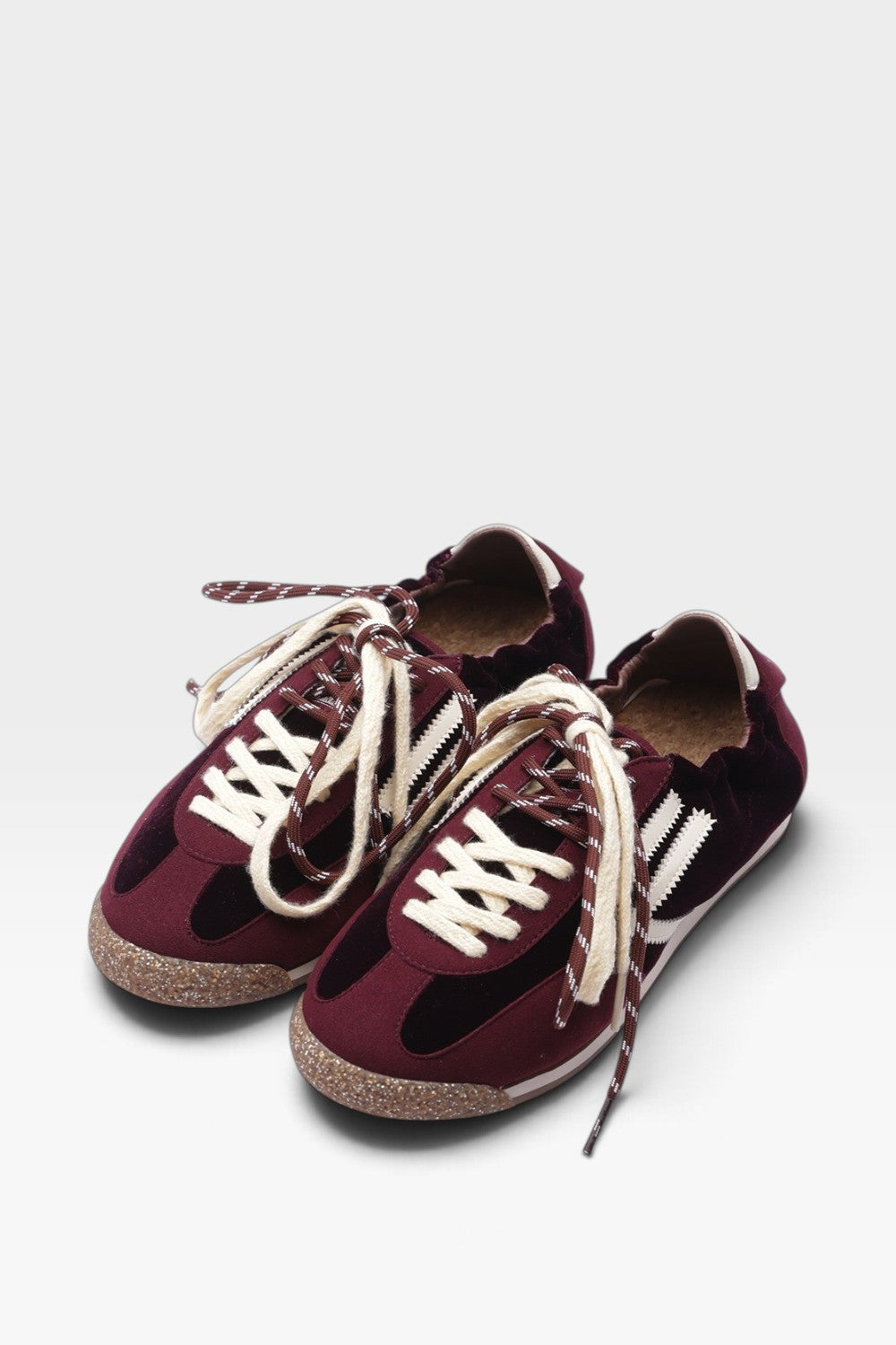 26W-PURAAI-SCHOENEN-PANTHER WINE