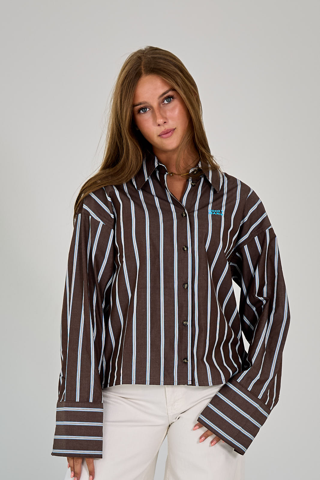 26W-LA CAMISA CLASSIC