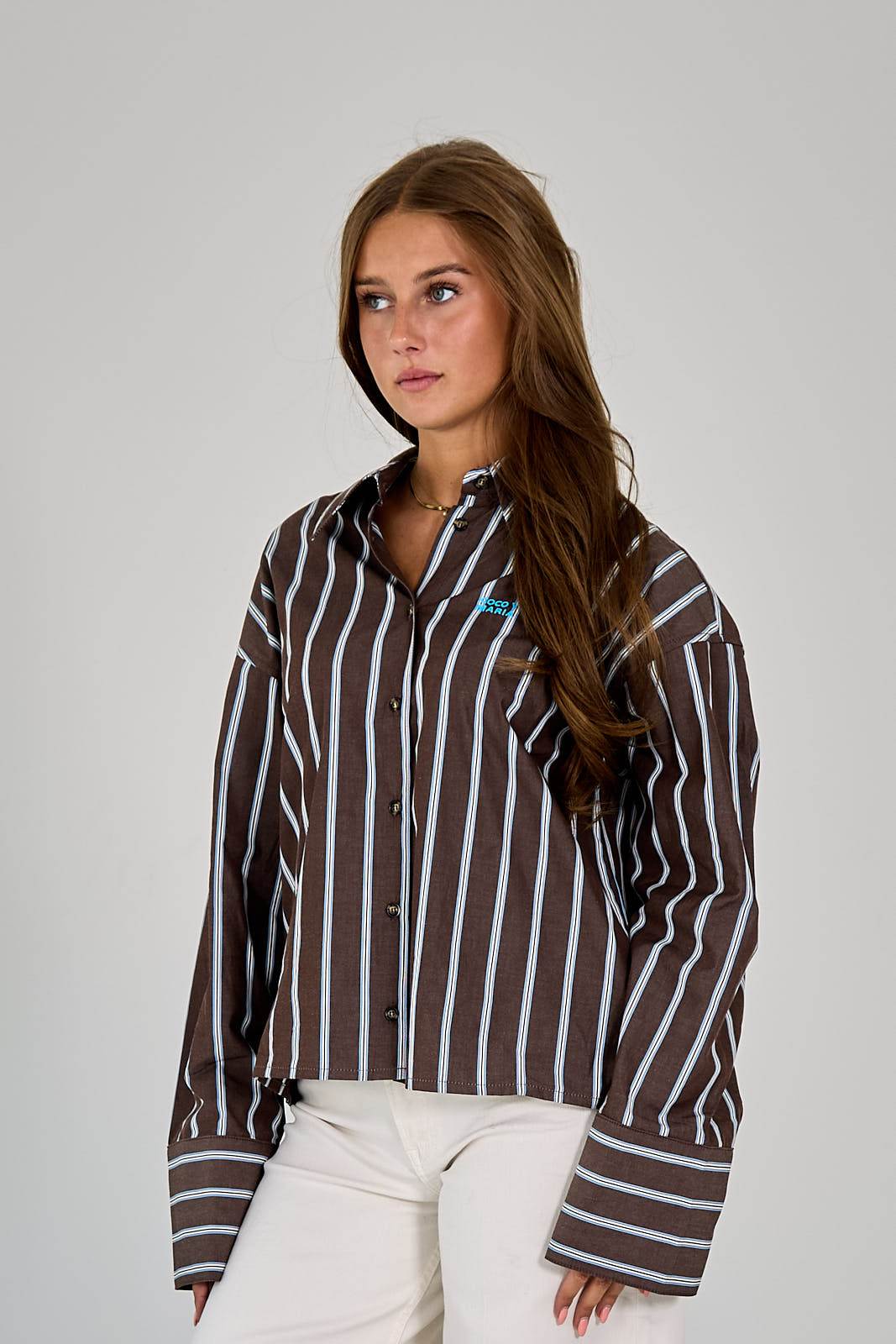 26W-LA CAMISA CLASSIC