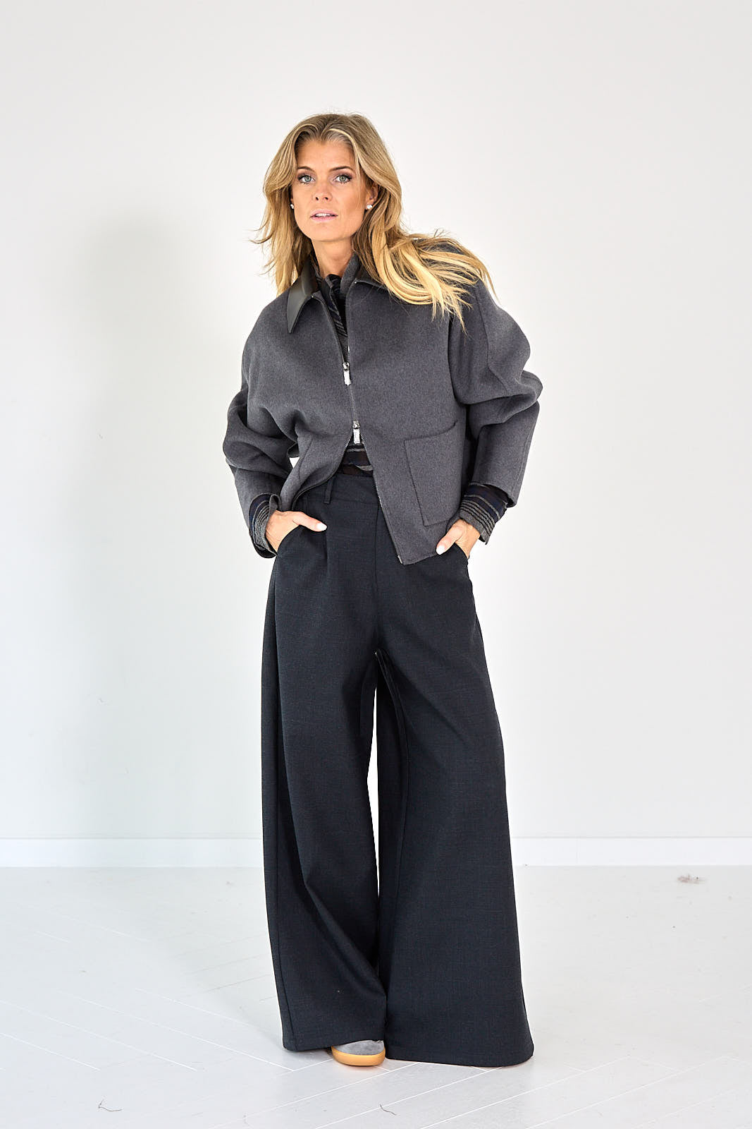 JACKET W W CONTRAST COLLAR