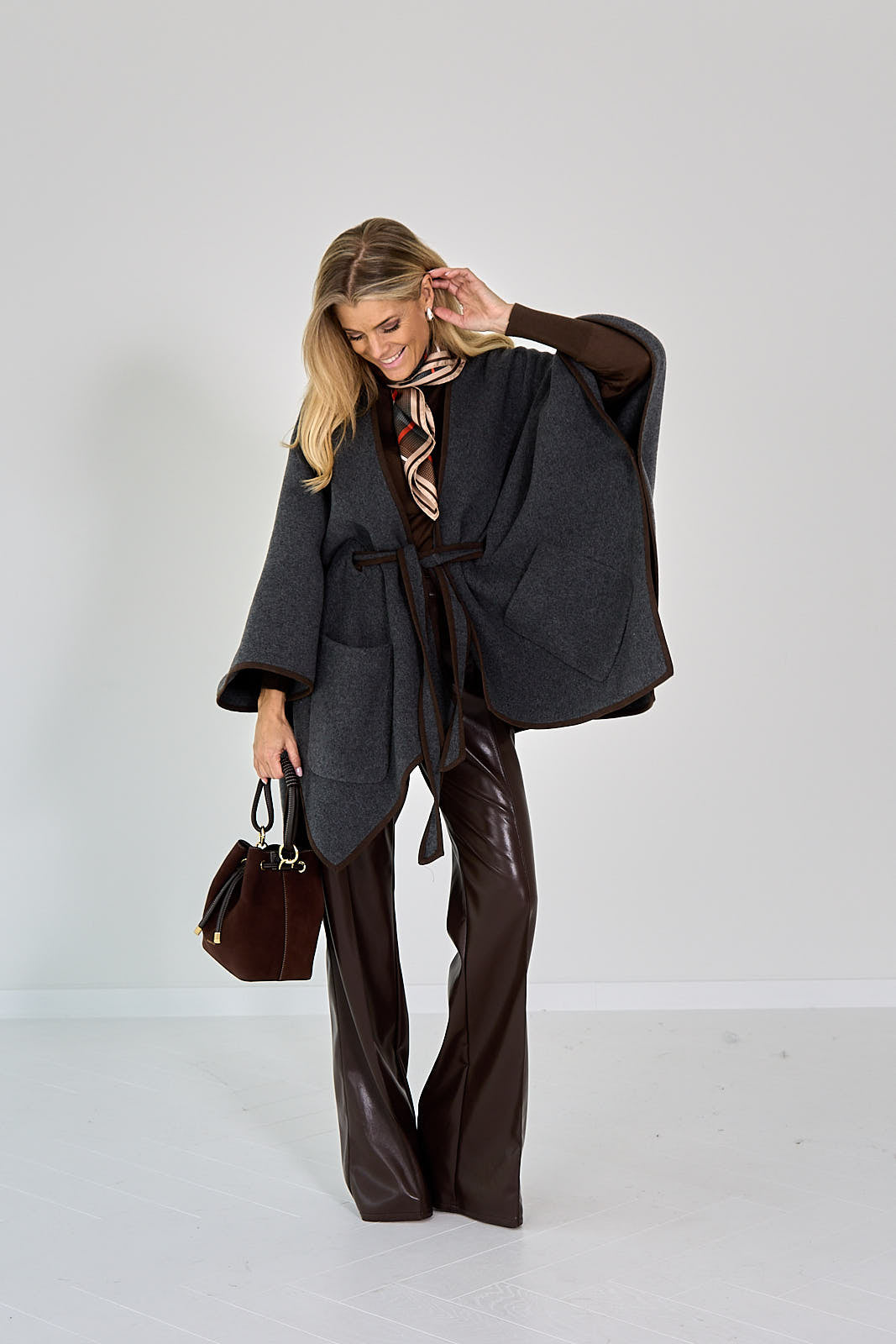 BROEK FAUX CUIR