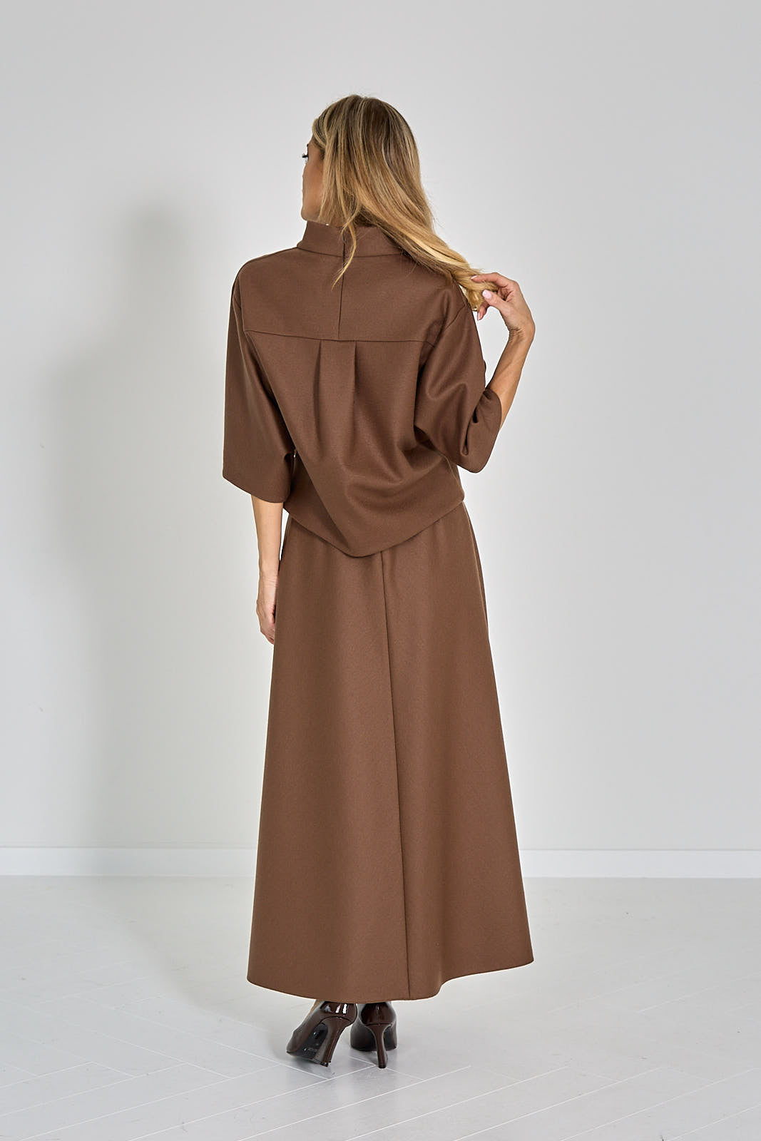 ROK MET CEINTUUR JERSEY DE LAINE
