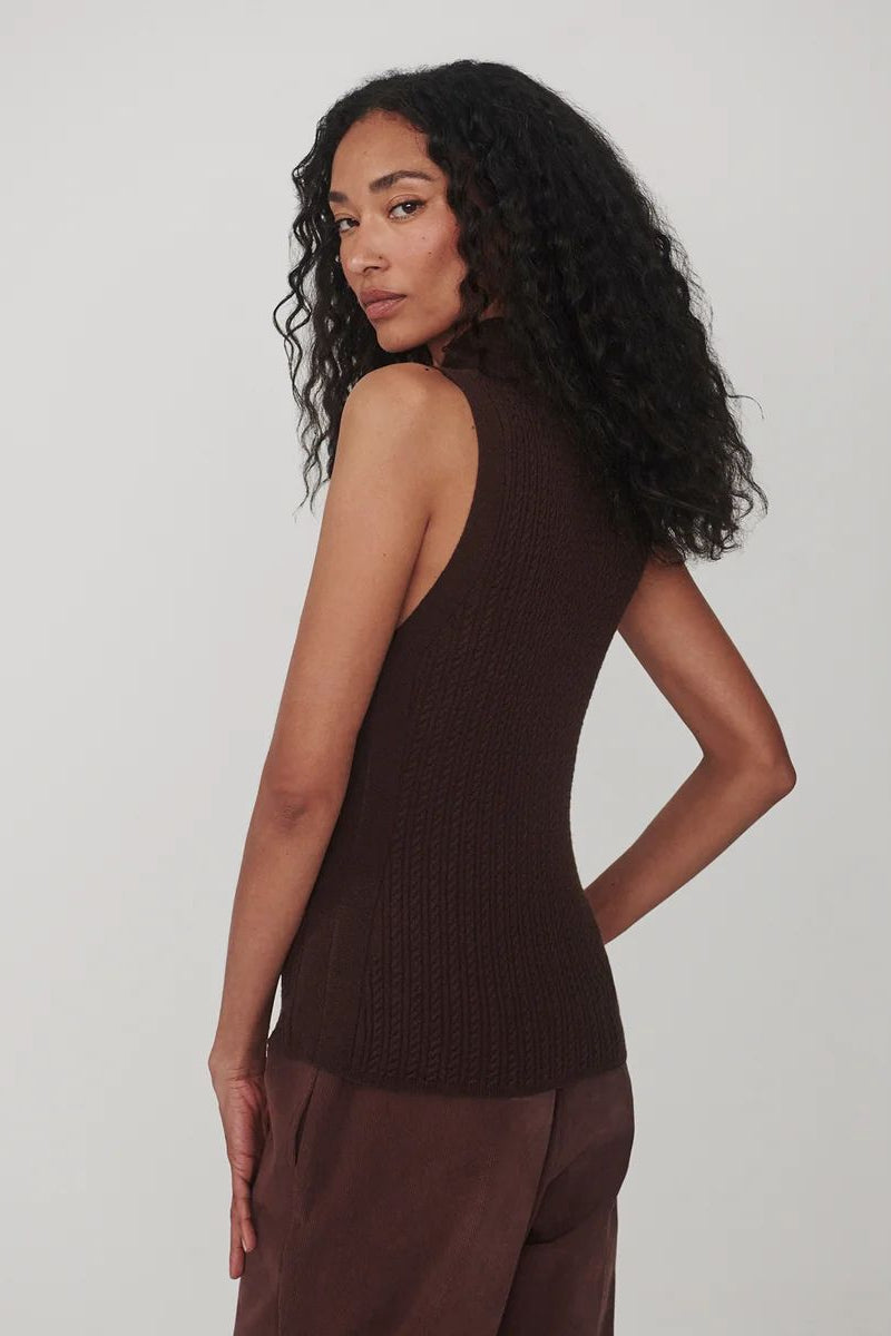 BIRDIE KNIT TANK TOP COFFEE